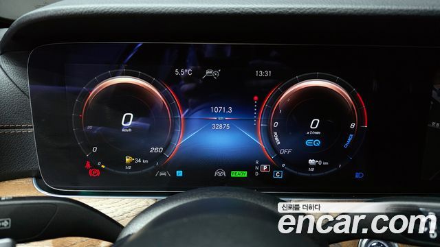 Mercedes-Benz E-Class E300e 4MATIC Exclusive