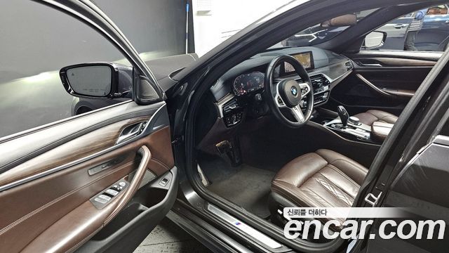 BMW 5-Series 520i M Sport