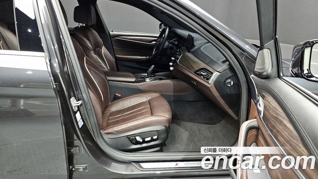 BMW 5-Series 520i M Sport
