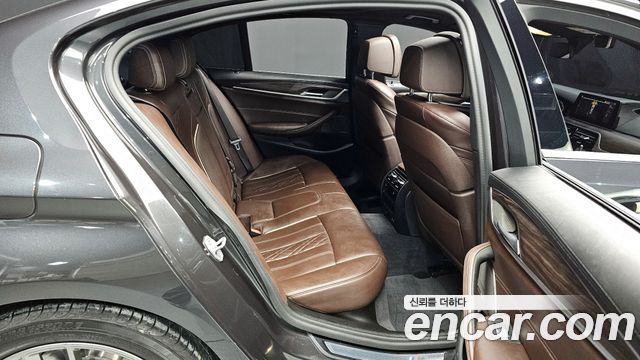 BMW 5-Series 520i M Sport