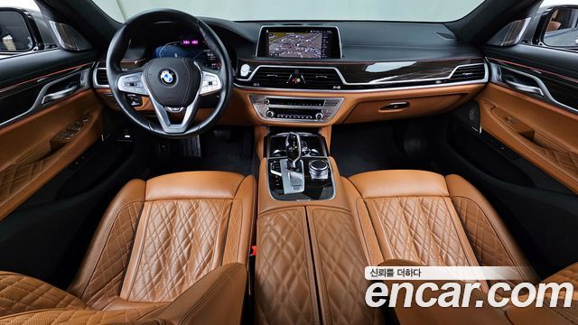 BMW 7-Series 740i Design Pure Excellence