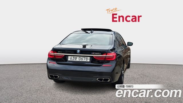 BMW 7-Series M760Li xDrive