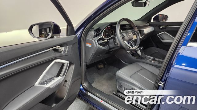Audi Q3 40 TFSI Quattro Premium