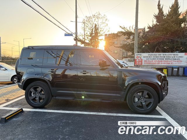 Land Rover Defender 110 D300 HSE