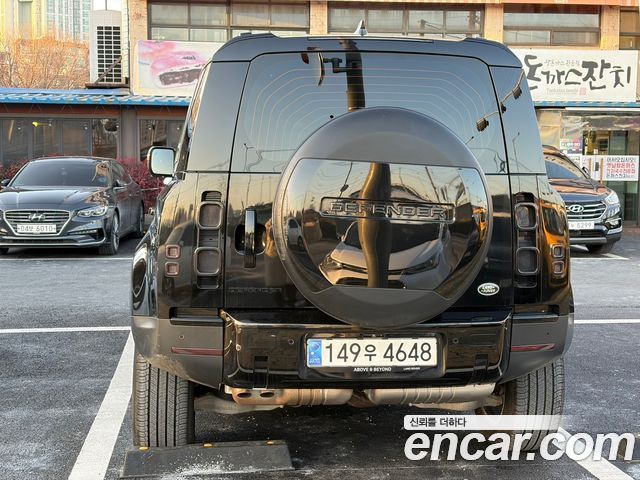Land Rover Defender 110 D300 HSE