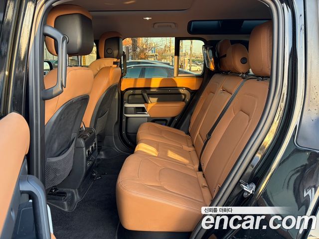 Land Rover Defender 110 D300 HSE