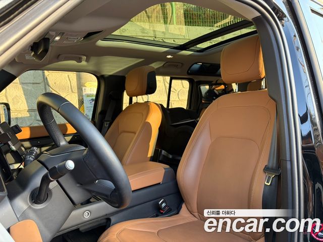 Land Rover Defender 110 D300 HSE