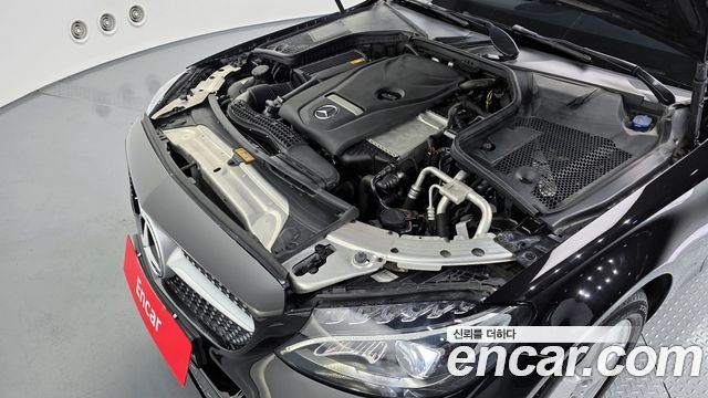 Mercedes-Benz C-Class C200