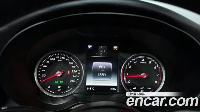 Mercedes-Benz C-Class C200