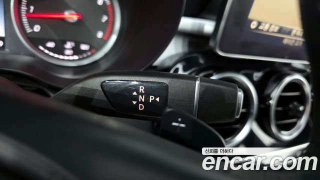 Mercedes-Benz C-Class C200