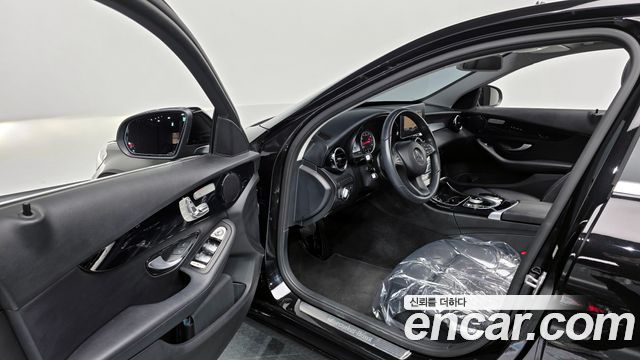 Mercedes-Benz C-Class C200