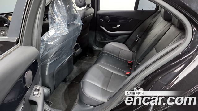 Mercedes-Benz C-Class C200