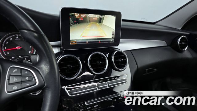 Mercedes-Benz C-Class C200