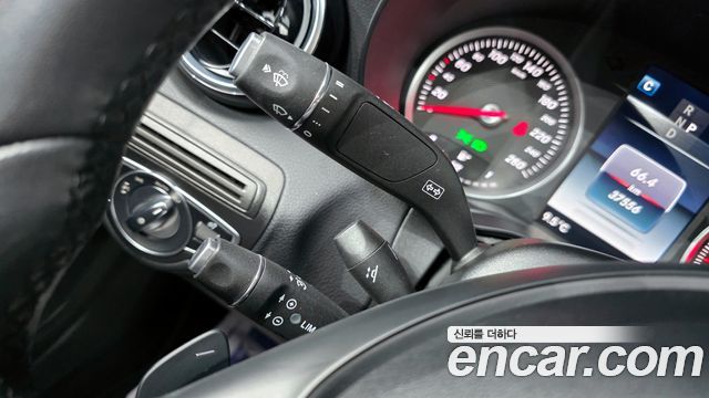 Mercedes-Benz C-Class C200