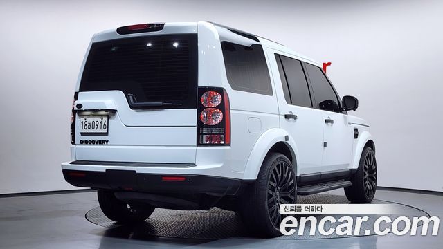 Land Rover Discovery 3.0 SDV6 SE