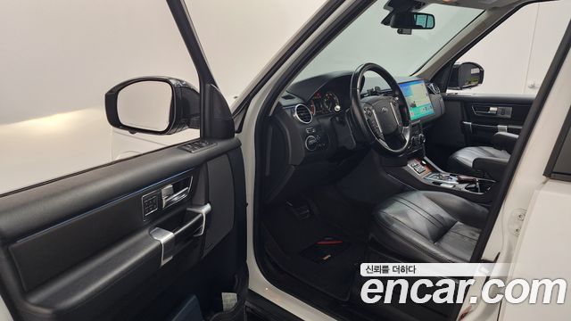 Land Rover Discovery 3.0 SDV6 SE