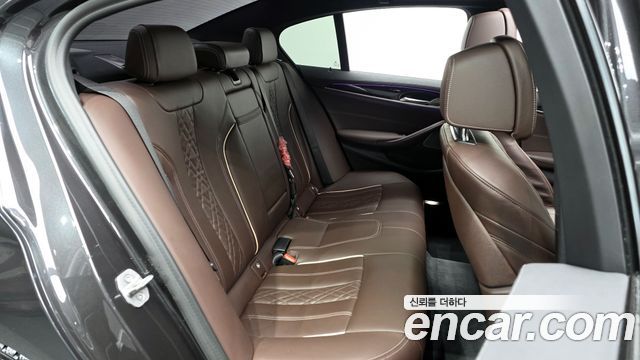 BMW 5-Series 530e M Sport