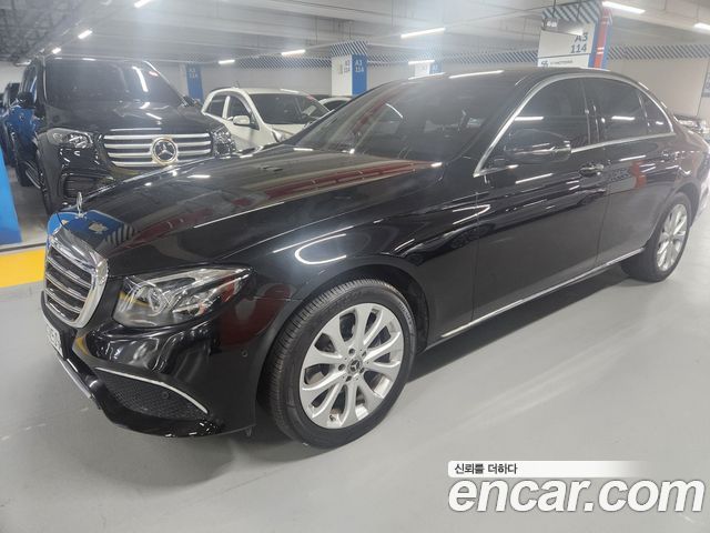 Mercedes-Benz E-Class E220d 4MATIC Exclusive