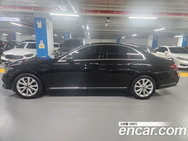 Mercedes-Benz E-Class E220d 4MATIC Exclusive