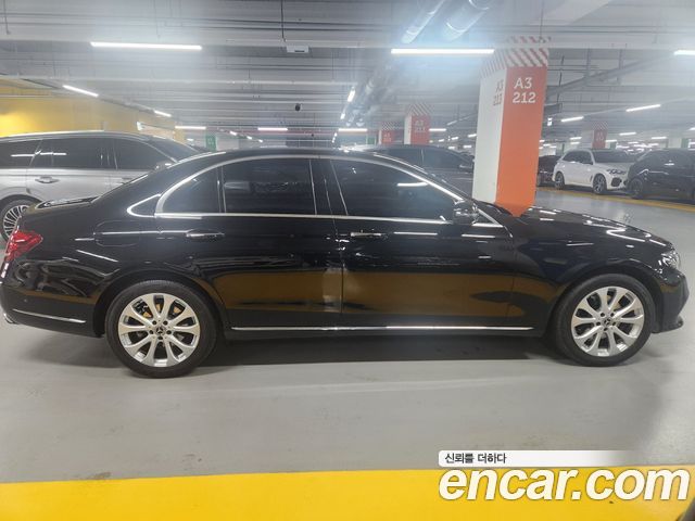 Mercedes-Benz E-Class E220d 4MATIC Exclusive