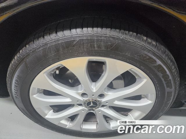 Mercedes-Benz E-Class E220d 4MATIC Exclusive