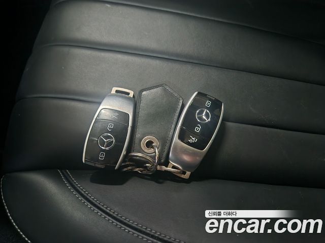 Mercedes-Benz E-Class E220d 4MATIC Exclusive