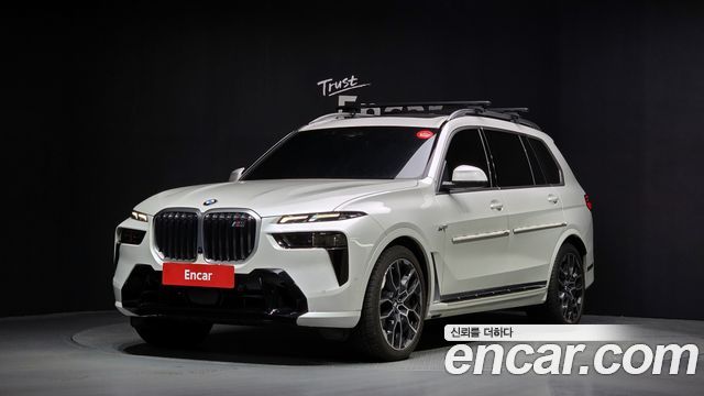BMW X7 xDrive 40i M Sport 7STR