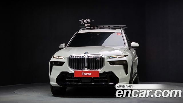 BMW X7 xDrive 40i M Sport 7STR