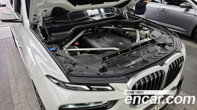 BMW X7 xDrive 40i M Sport 7STR