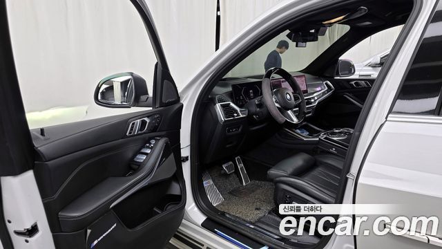 BMW X7 xDrive 40i M Sport 7STR