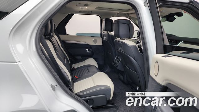 Land Rover Discovery P360 Dynamic HSE