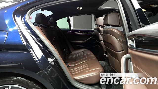 BMW 5-Series 530i M Sport Package