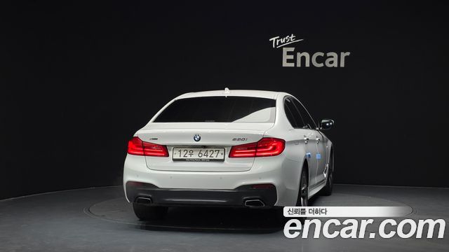 BMW 5-Series 530i xDrive M Sport Package Plus