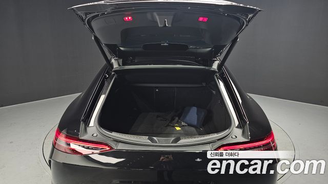 Mercedes-Benz AMG GT 4Door 43 4MATIC+