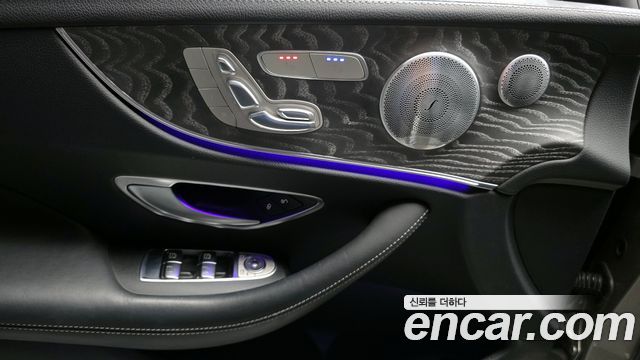 Mercedes-Benz E-Class E450 4MATIC Coupe