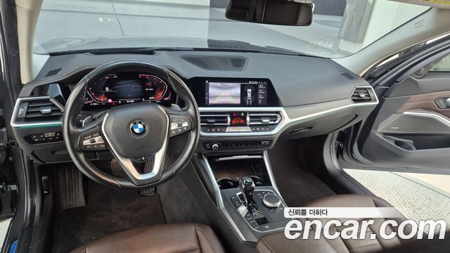 BMW 3-Series 320d xDrive Luxury