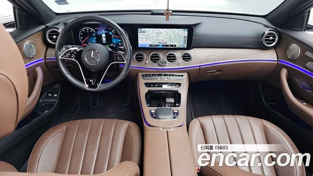 Mercedes-Benz E-Class E300e 4MATIC Exclusive