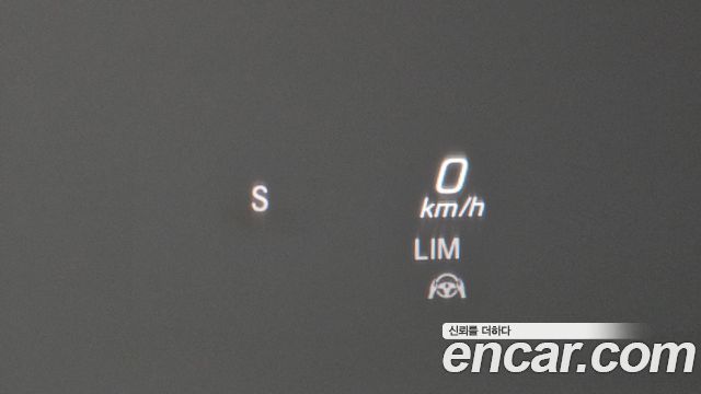 Mercedes-Benz E-Class E300e 4MATIC Exclusive