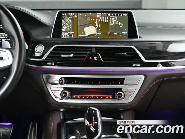 BMW 7-Series 730d xDrive M Sport