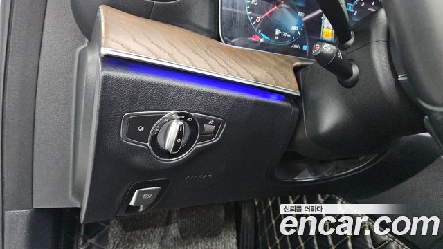Mercedes-Benz E-Class E250 Exclusive