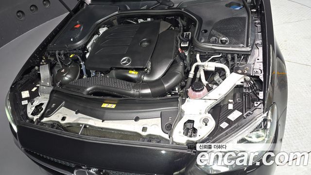 Mercedes-Benz E-Class E350 4MATIC AMG Line