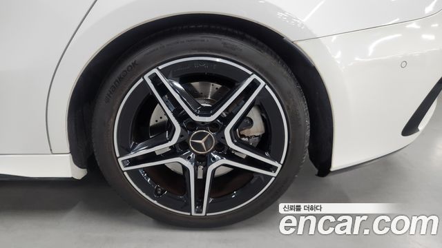 Mercedes-Benz A-Class AMG A35 4MATIC Sedan