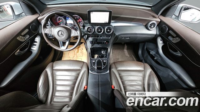 Mercedes-Benz GLC-Class GLC220 d 4MATIC Premium