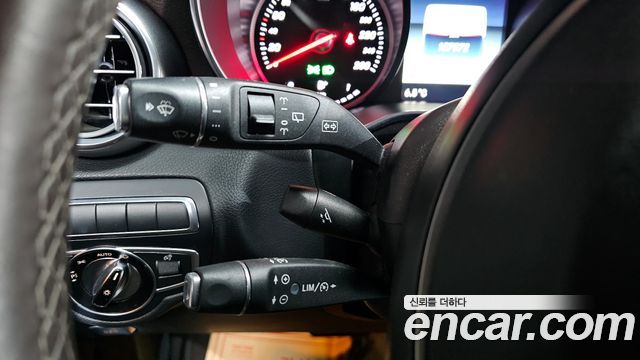 Mercedes-Benz GLC-Class GLC220 d 4MATIC Premium