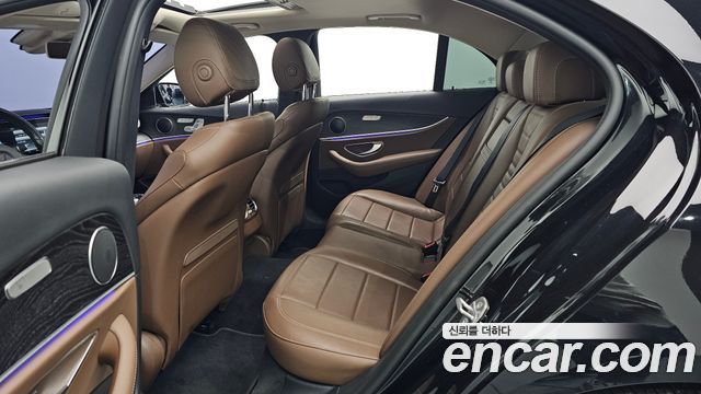 Mercedes-Benz E-Class E300 AV Intelligent Drive