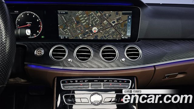 Mercedes-Benz E-Class E300 AV Intelligent Drive