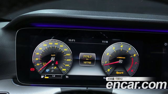 Mercedes-Benz E-Class E300 AMG Line