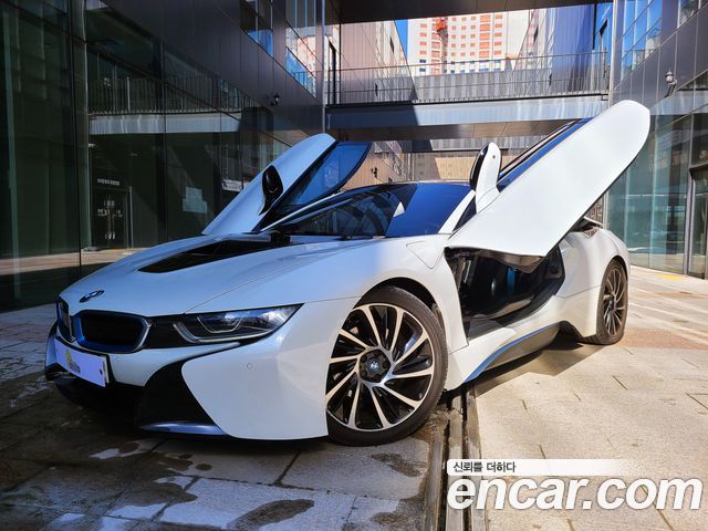 BMW i8 Coupe