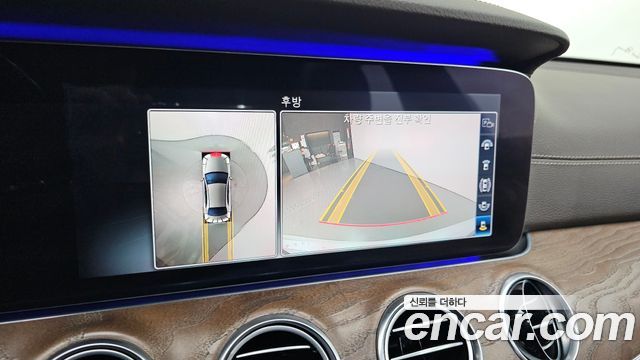 Mercedes-Benz E-Class E300 4MATIC Exclusive