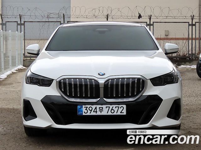 BMW 5-Series 523d M Sport